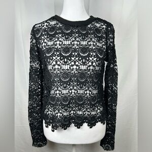 Lucy & Co Black Crochet Embroidered Top Size Small Long Sleeves Crew Sweater